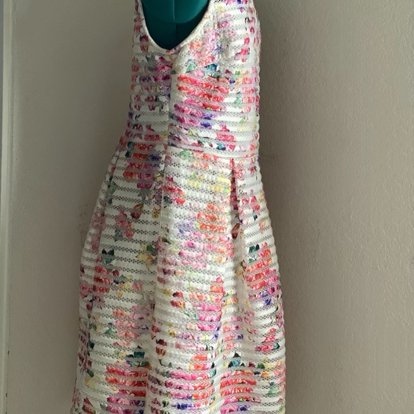 Colorful Floral women’s Tea Dress Size 10 - Picture 8 of 8